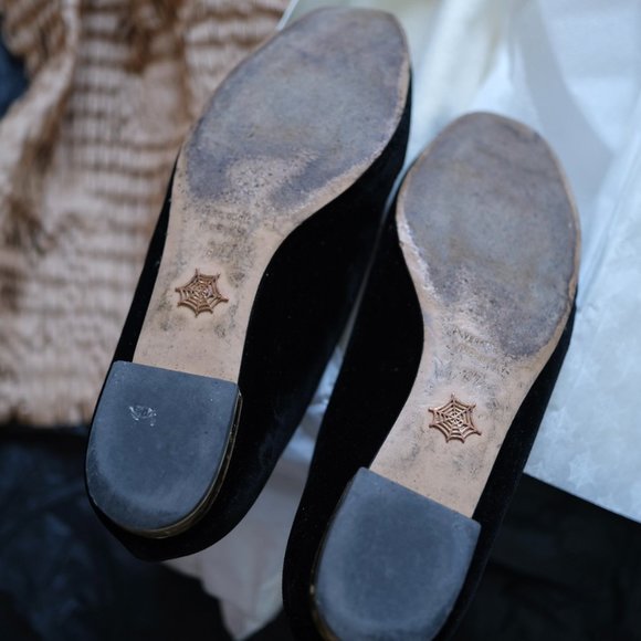 CHARLOTTE OLYMPIA Black Velvet Spider Web Flats (Size 37) - Picture 7 of 8